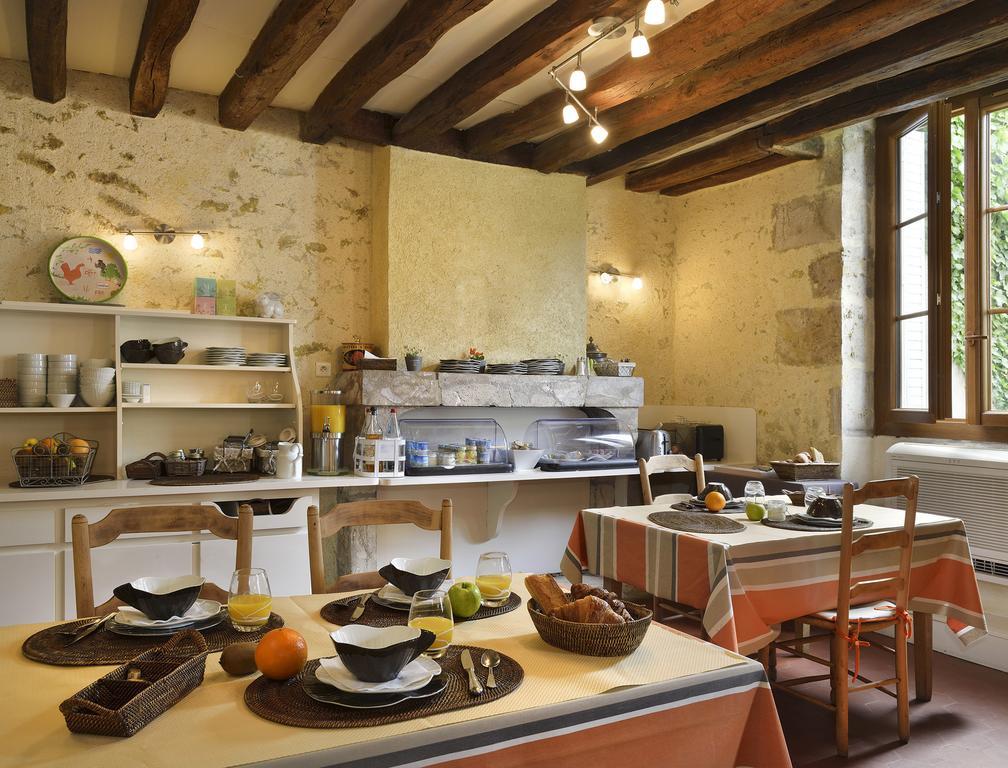 Logis Auberge Du Centre Chitenay ภายนอก รูปภาพ